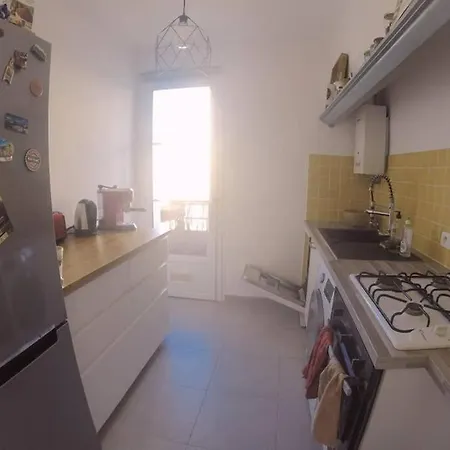 Apartamento Mourillon, Charmant T3 Proche Plages Et Centre Ville. *